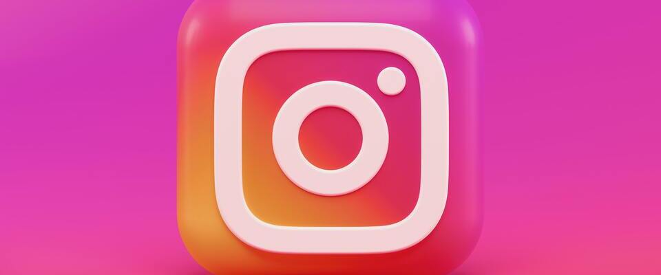 Logo do Instagram feita em 3D.