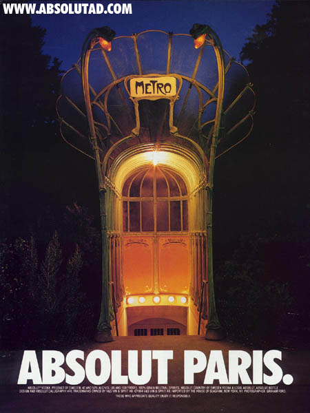 Propaganda antiga da Absolut. Entrada de um metrô em Paris lembrando uma garrafa. O texto “Absolut Paris”.