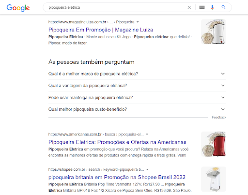 Captura de tela mostrando a página de resultados do Google para a palavra chave “pipoqueira elétrica”. 